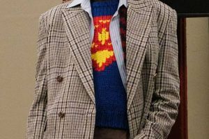 CHANEL Superman Sweater  фото